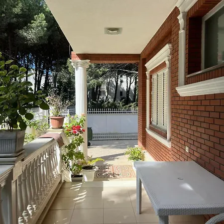 Elysee Villa *